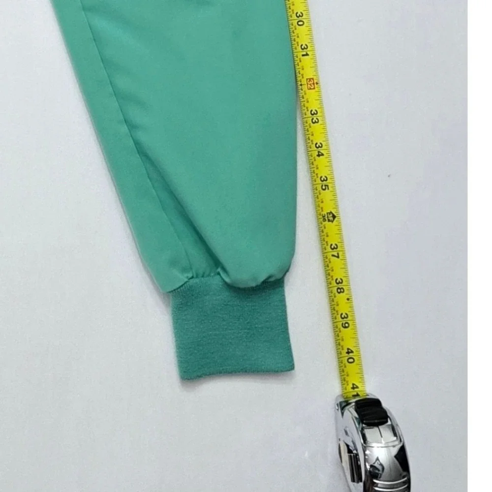 FIGS Tansen Jogger Scrub Pants Mens Medium Surgical Green Red Tie MXXSW2004